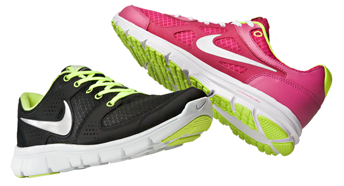Running Shoes PNG Clipart