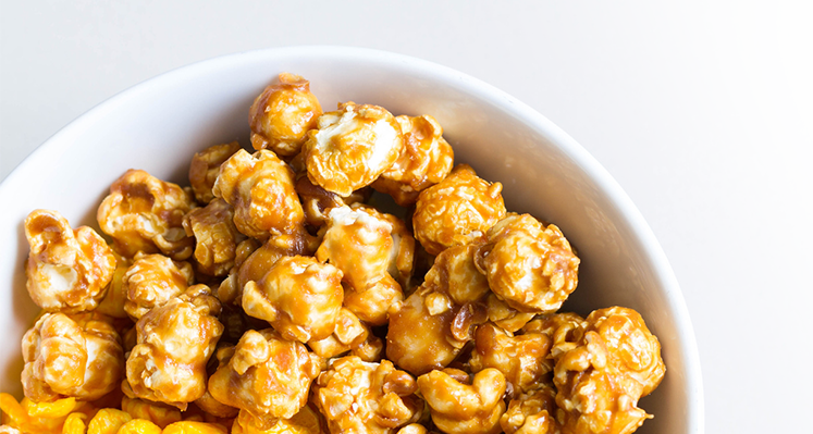 Karamel Popcorn PNG Berkualitas Tinggi