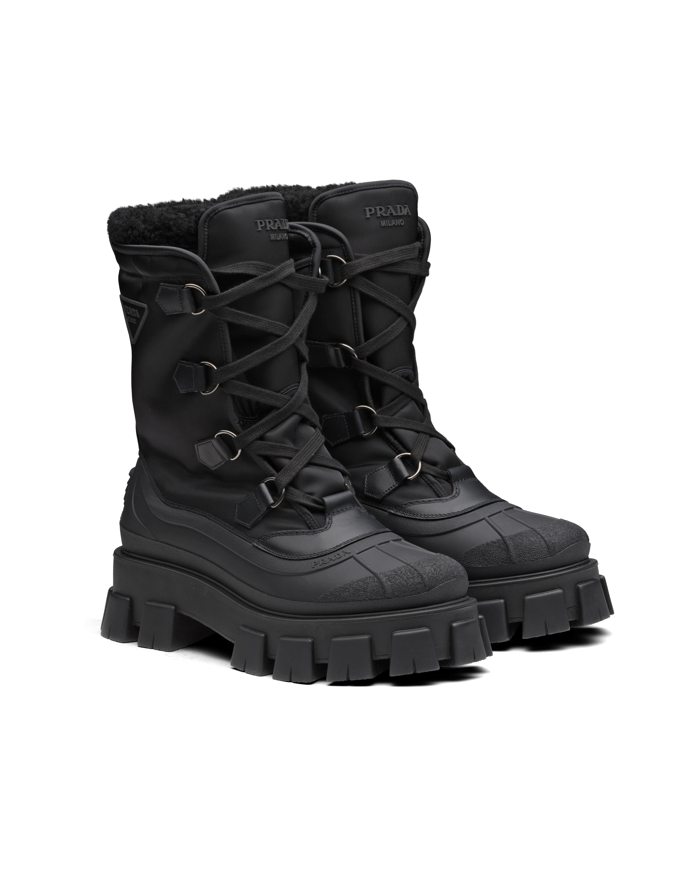 Black Winter Boot PNG